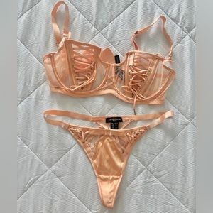 Honey Birdette SHANNON Lace Up 🍑Peach 2 Piece Set Bra 34DD & S Thong